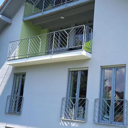 Am Laufer Bach Apartment *